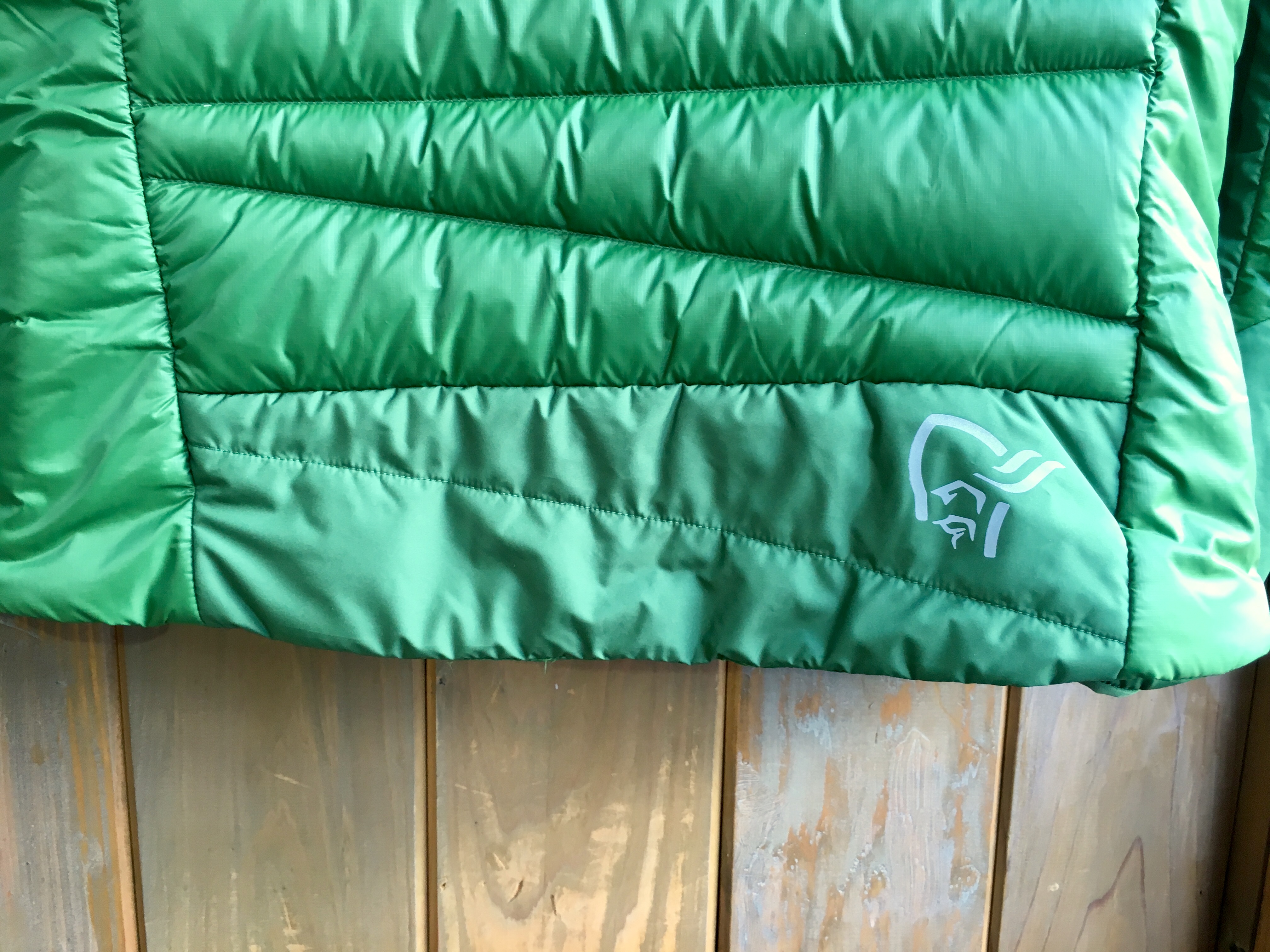 08A03961-484F-4F1D-92C8-1BDBAD7522A5