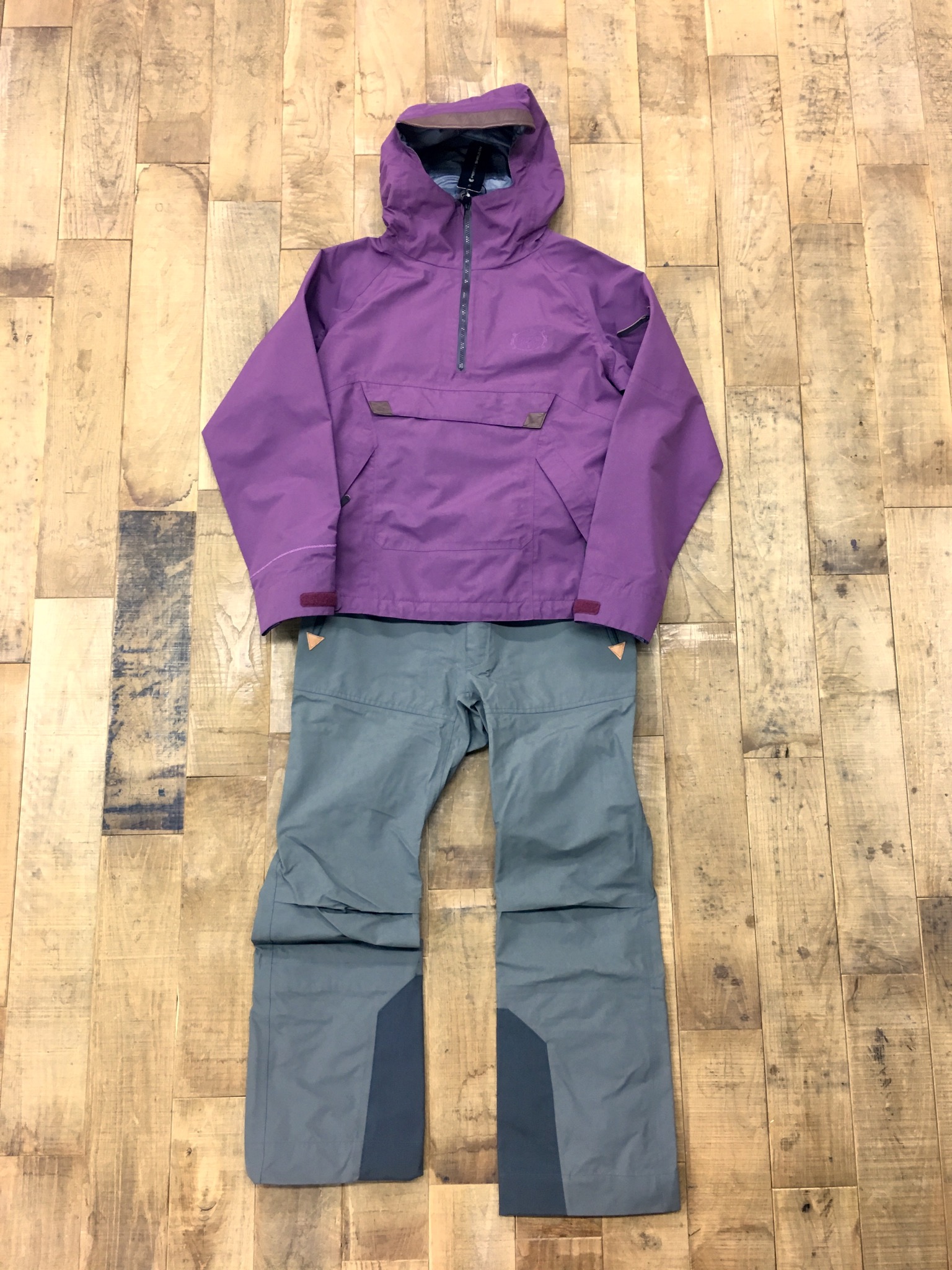 0B957FD4-26DA-4175-887B-8B6EB6094D21