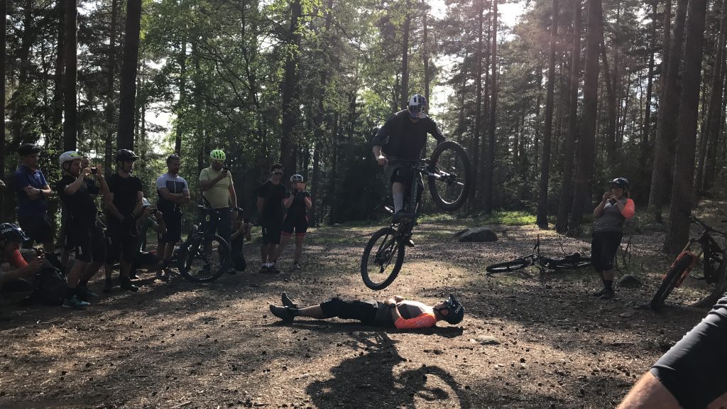 C4A60FCB-3A6E-4CAB-96E9-7D079C5C206C