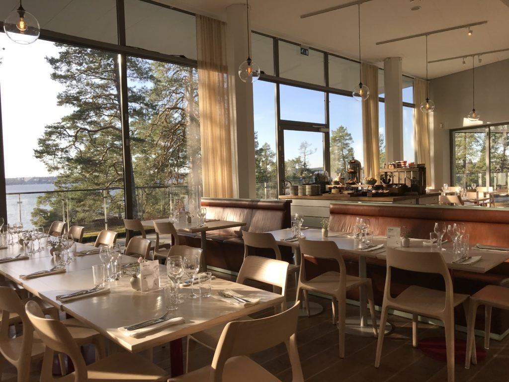 CD1621F3-20FC-4733-8D8F-FB34D34C3F25