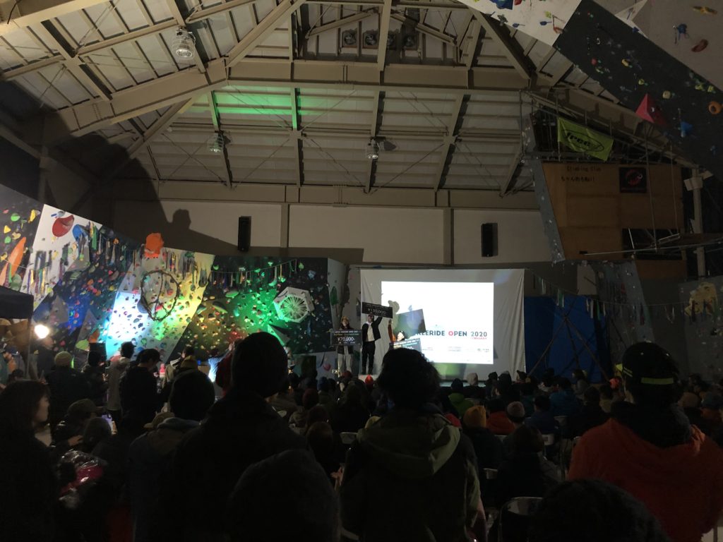 24F707BC-F0B7-4C7F-B64F-17183CA11110