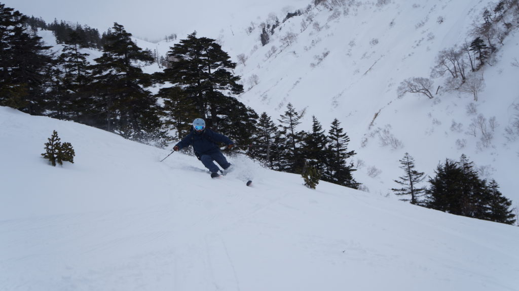 B09C7825-3031-43DA-8F11-05BFD278180E