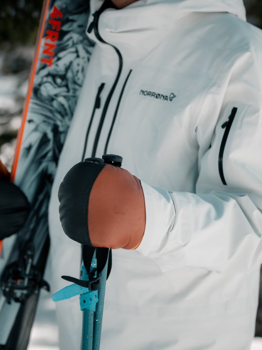 【ほぼ新品！】FRAMeWORK別注COLD BREAKERミトン HESTRA 『 3003111 reMIX MITT 』 - FULLMARKS